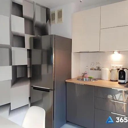 Apartment Spokojna - 365pam